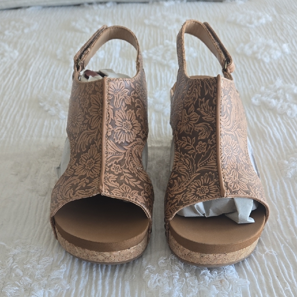 Western Style Brown Wedges